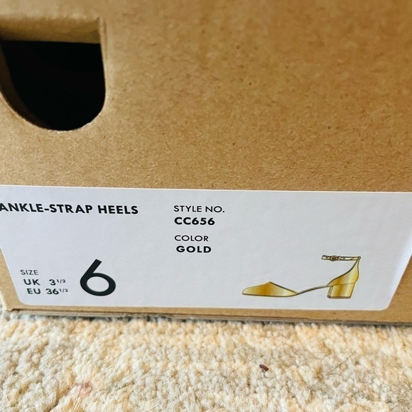 J. Crew Ankle Strap Block Heels NWT - Picture 5 of 8